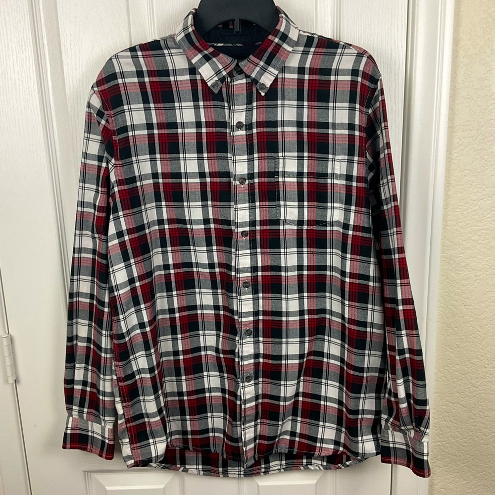 Chaps Ralph Lauren Men’s Lightweight Flannel Button Down Shirt, Size Large